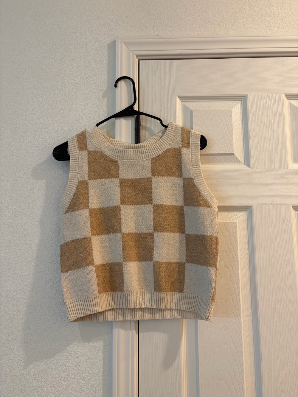 Checkerboard Sweater Vest - Cream & Tan